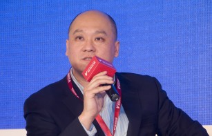 续扬